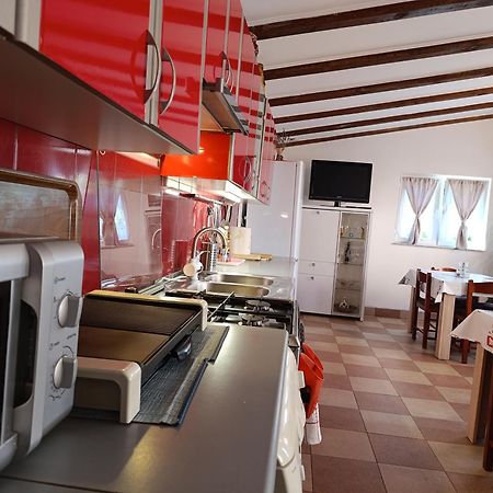 Guest House Toic Korenica Εξωτερικό φωτογραφία